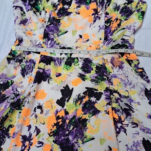 Anthropologie Maeve Pebble Flower Dress - Picture 12 of 13